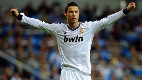 篮球盛宴已就位！主场门票火热在售（篮球盛典燃情开战，主场门票火爆抢购中）