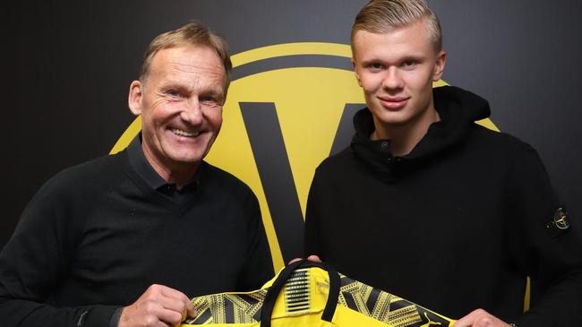 斯基拉：博努奇为意大利国家队现场考察了亚特兰大的四名球员（斯基拉：博努奇亲赴现场考察亚特兰大四将，为意大利队选材）