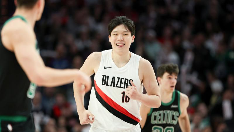 NBA杯奖金是否是激励因素？文班：积攒金钱从来不是我的目标（季中赛奖金能否驱动斗志？文班：我从不以攒钱为目标）