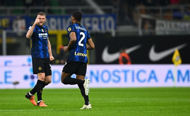 特德斯科：德布劳内能发现其他人发现不了的空当，并传出好球（特德斯科盛赞德布劳内：洞察他人难觅空档，送出妙传）