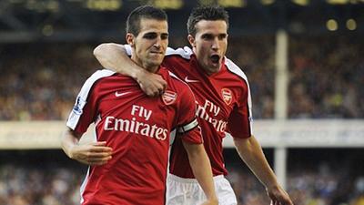 斯卡洛尼谈抽签：没有轻松的对手，我们必须全力以赴争取晋级（斯卡洛尼评分组：无弱旅，我们将倾尽全力冲击晋级）