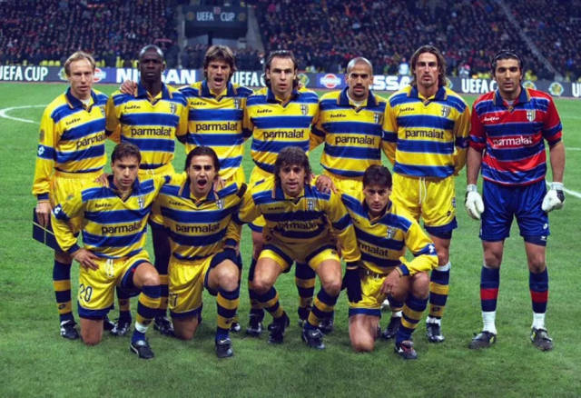 安东尼自贝蒂斯首秀以来禁区外进6球，五大联赛仅次于姆巴佩（安东尼自贝蒂斯首秀至今已轰6记禁区外进球，五大联赛仅逊姆巴佩）