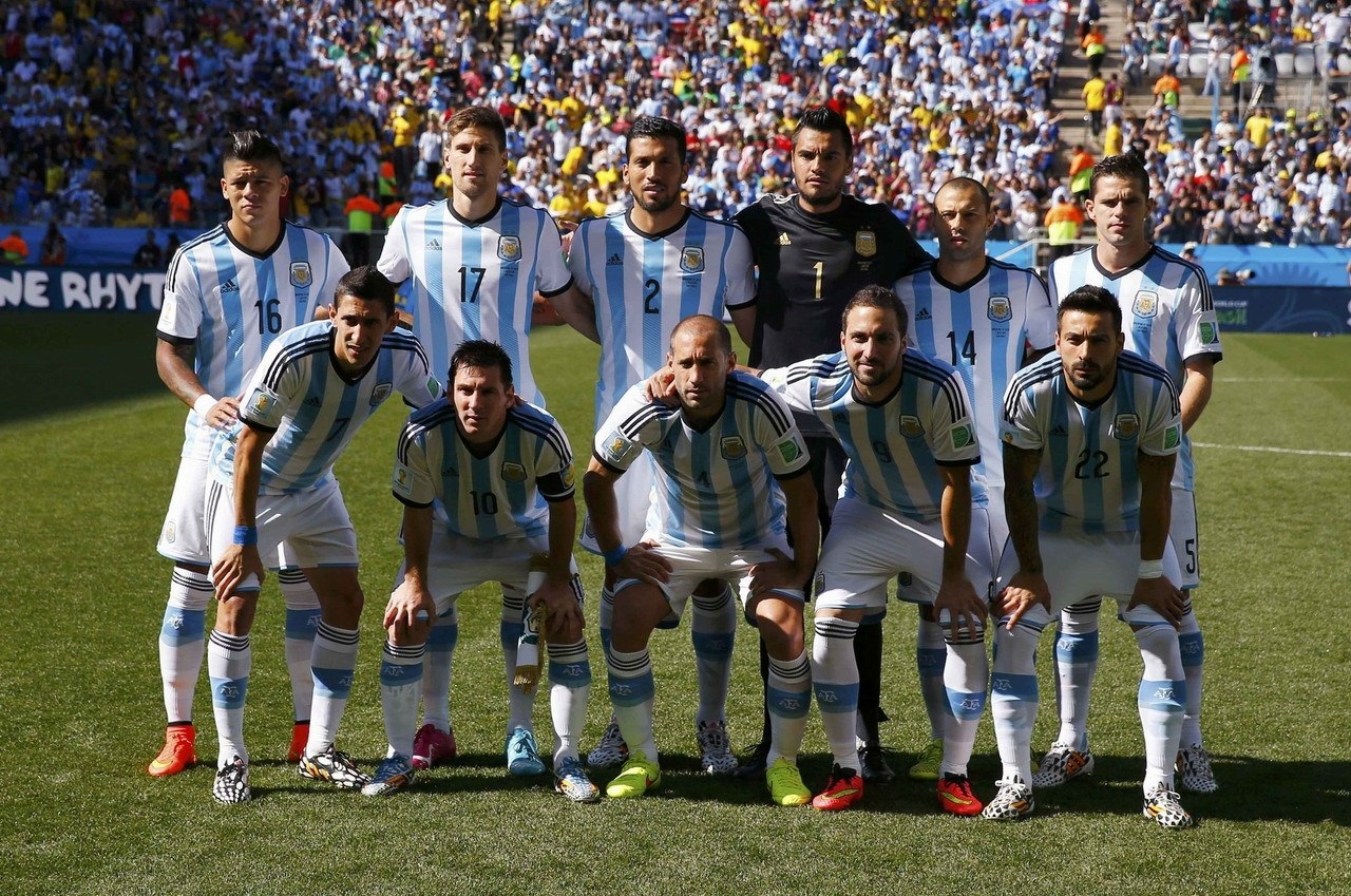 祝贺，两名参加苏超的小将入选U18国足本月集训名单（U18国足本月集训名单出炉，两名征战苏超小将入选）